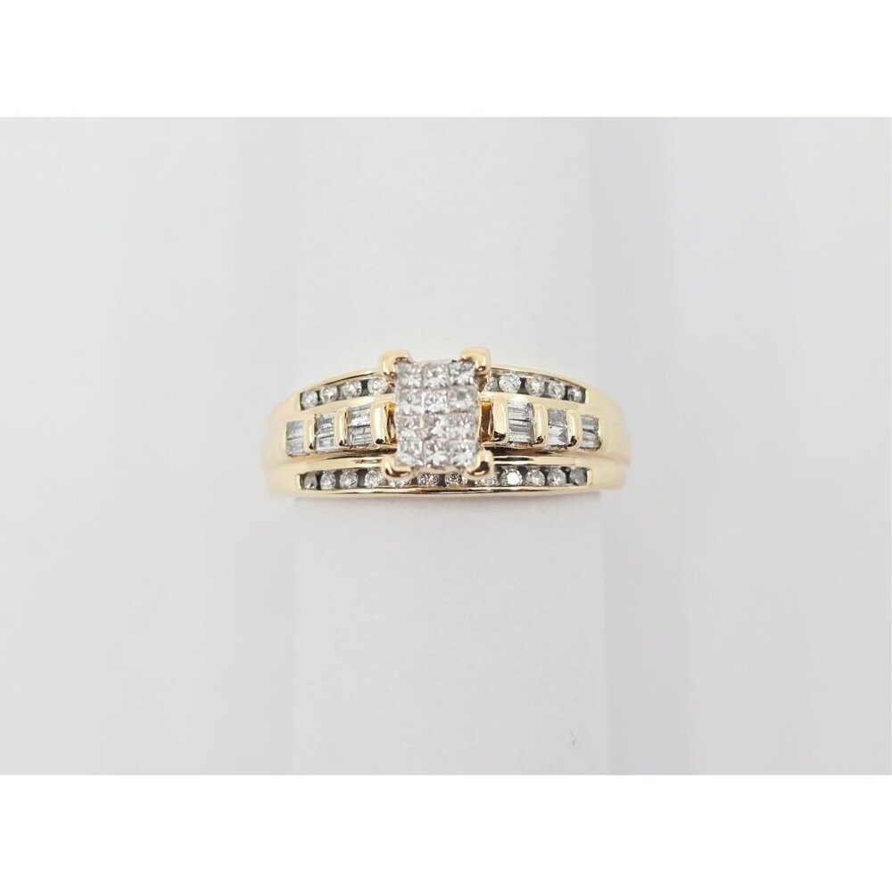 10K Solid Yellow Gold Round, Baguette & Princess Cut Diamond Ring - Size 7.50 - Picture 3 of 16